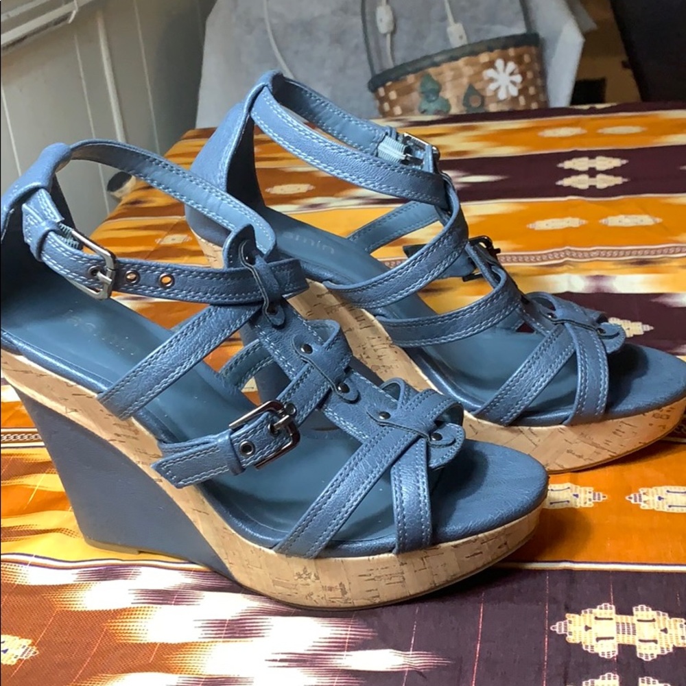 Jasmin Karen Style Size 8 1/2 Denim Colored Wedges